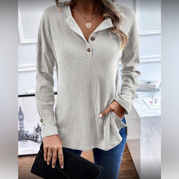 Light Gray Ribbed Henley Sweater - Picture 6 of 6